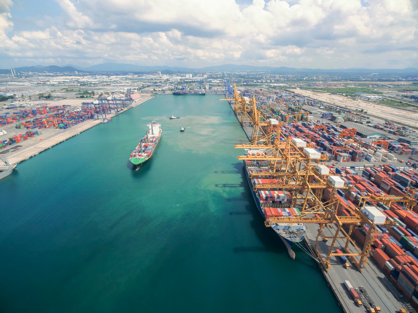 How to protect one's rights in case of collision damage caused by foreign vessels
